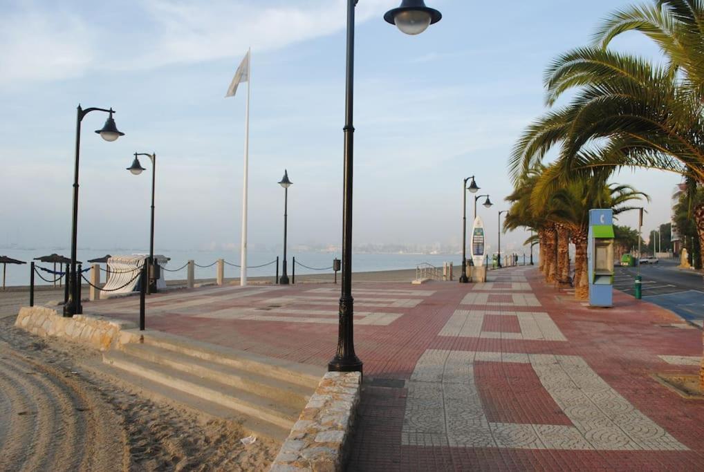 The Beach Is Close But Quiet And Not Noisy Casa Reformada Cerca De La Playa San Pedro del Pinatar Exterior photo