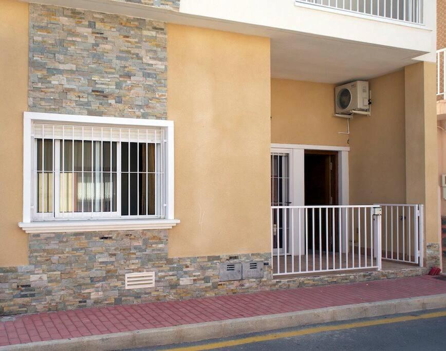 The Beach Is Close But Quiet And Not Noisy Casa Reformada Cerca De La Playa San Pedro del Pinatar Exterior photo